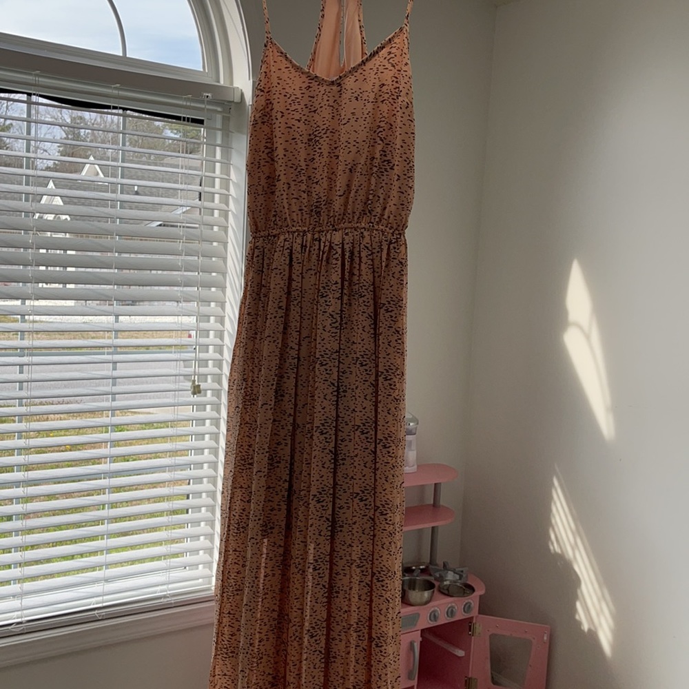 Dress - Picture 2 of 5